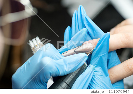 EDGE Nail Shaping 111070944