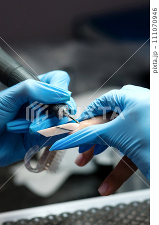 EDGE Nail Shaping 111070946