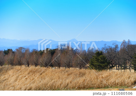 地元景観スポットからの眺め 冬景色 秩父山並 地元景観スポットからの眺め 冬景色 秩父山並 111080506