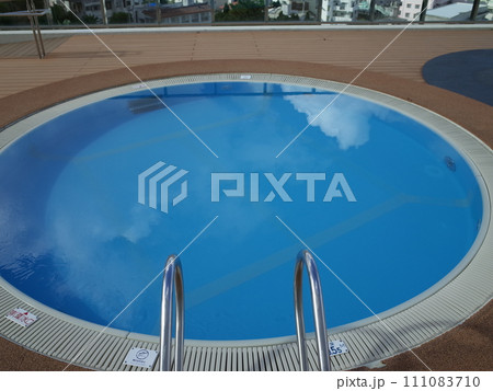 インフィニティプールの風景_ノボテル沖縄那覇 インフィニティプールの風景_ノボテル沖縄那覇 111083710