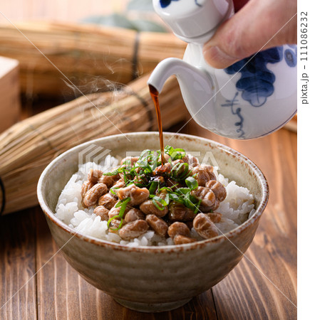 日本料理 わら納豆 日本料理 わら納豆 111086232