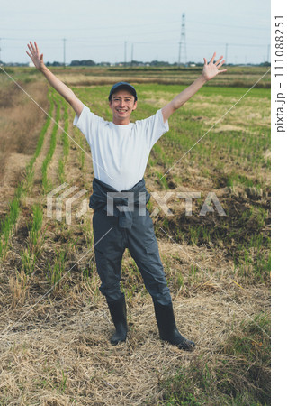 rice farming 111088251