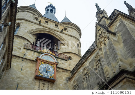 BORDEAUX, FRANCE - JANUARY 14, 2024: Porte Saint Eloi Gate, also known as Grosse Cloche, Big Bell 111090153