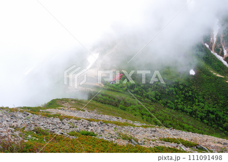 【日本の山小屋】長野県・常念岳・常念小屋（2012年） 111091498