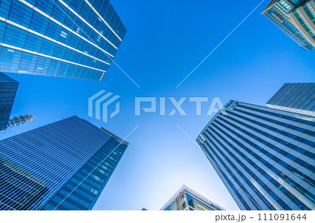 日本の横浜都市景観 新摩天楼…横浜シンフォステージ爆誕…新高島駅前のビル群 111091644