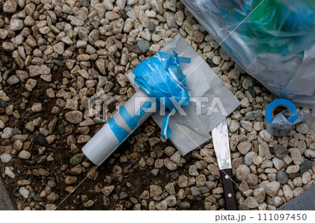 サッシの窓のパッキンの交換をする業者 111097450