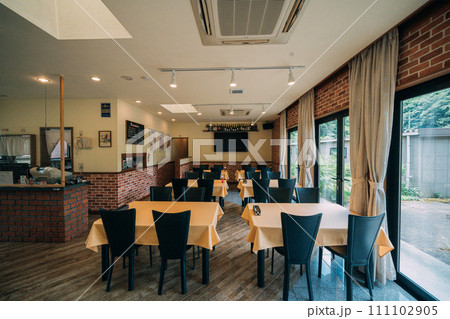 おしゃれなカフェ 111102905