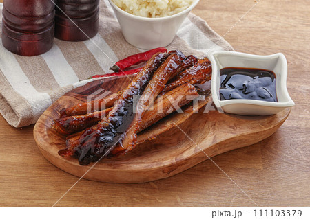 Roasted eel in unagi sause 111103379