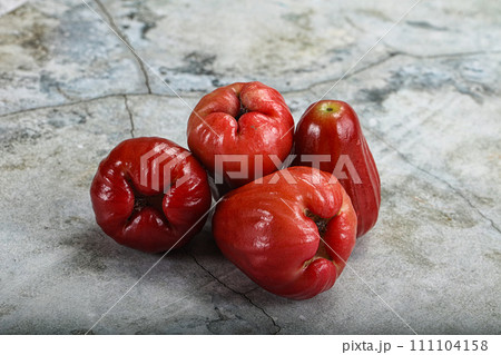 Sweet juicy tropical exotic Roseapple 111104158