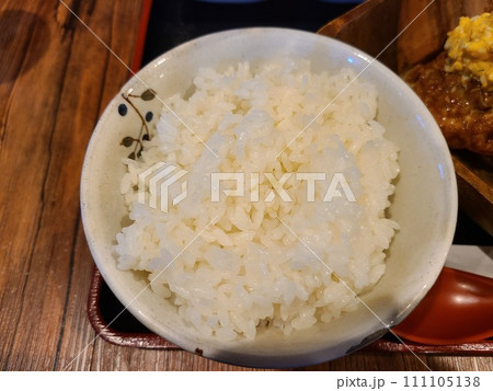 定食の大盛ごはん 定食の大盛ごはん 111105138