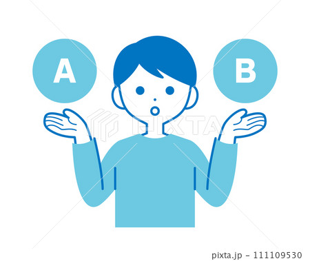 AとBを比較している男性 AとBを比較している男性 111109530