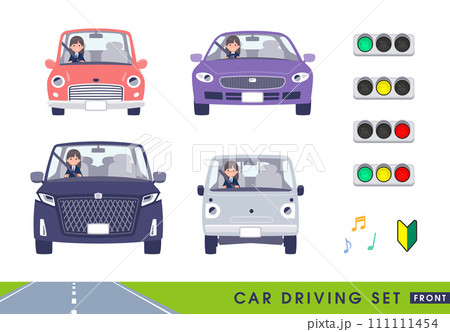 車を運転する紺ブレザー女子学生のセット。正面向き 111111454