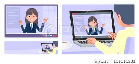 ビデオチャットをしている紺ブレザー女子学生のセット ビデオチャットをしている紺ブレザー女子学生のセット 111111533