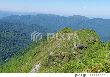 白山観光新道　仙人窟の尾根 111113338