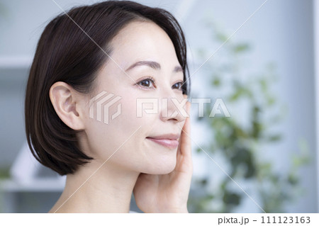 美しい女性 美しい女性 111123163