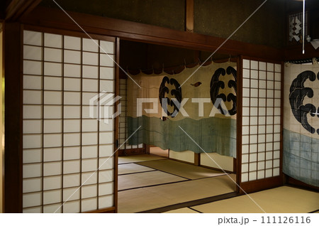秋の角館武家屋敷 111126116