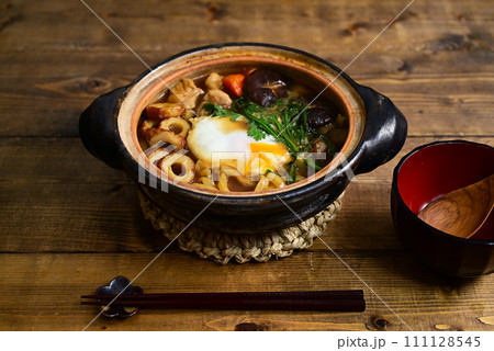 味噌煮込みうどん 111128545