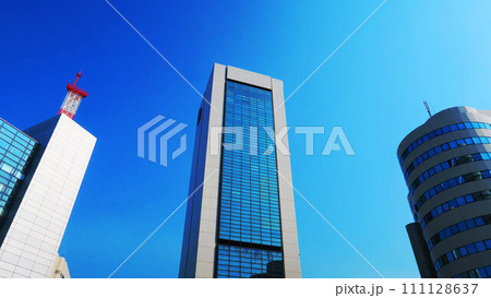 神戸ポートアイランド線の市民広場駅周囲の都市景観 111128637