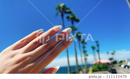 夏のリゾートマーメイドネイル 111133470