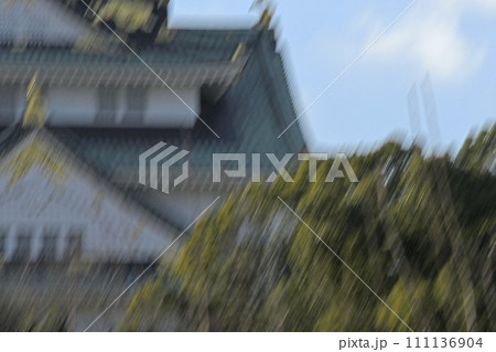 地震発生イメージ ( 大阪城公園天守閣 ) 地震発生イメージ ( 大阪城公園天守閣 ) 111136904