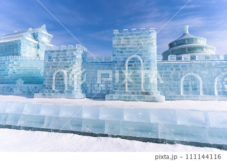 Harbin International Ice and Snow Sculpture Festival is an annual winter festival that takes place in Harbin, China. It is the world largest ice and snow festival. 111144116