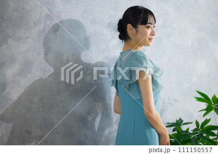 若い女性のポートレート 若い女性のポートレート 111150557