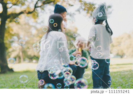 三世代家族 111155241