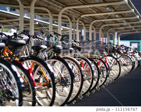 自転車の駐輪場 自転車の駐輪場 111156787