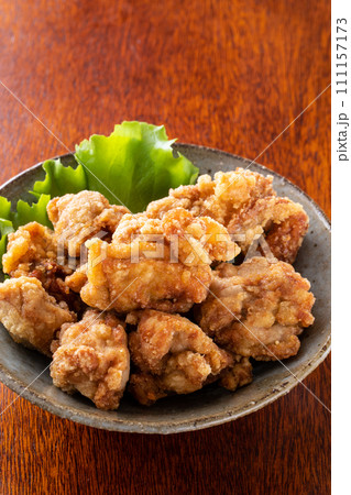 鶏の唐揚げ 111157173