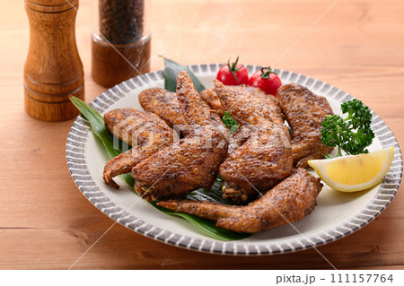 手羽先の唐揚げ 111157764