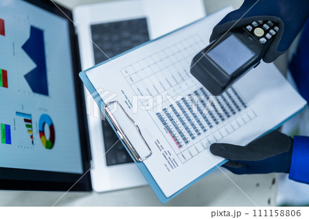 ソリューションを導入した現場　顔無し 111158806