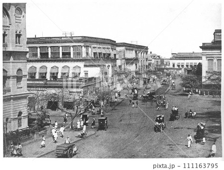 昔のインド　コルカタ　町並み 111163795