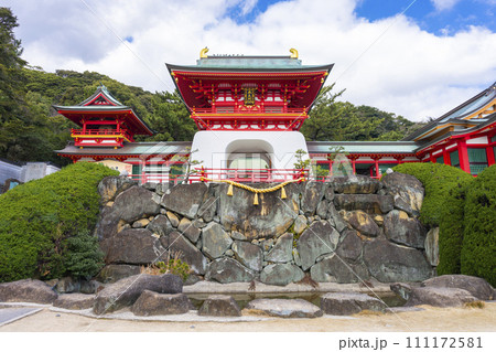 山口県下関市の赤間神宮 山口県下関市の赤間神宮 111172581