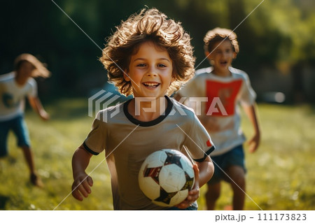 Coach explaining the game plan for kids team, Generative AI Coach explaining the game plan for kids team, Generative AI 111173823