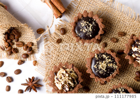 Chocolate baskets with nut cream Chocolate baskets with nut cream 111177985