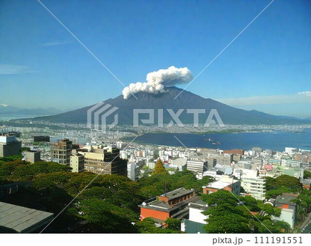 城山公園から見た桜島 111191551