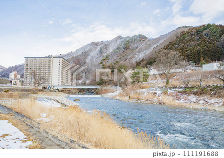 群馬　利根川（みなかみ町） 111191688