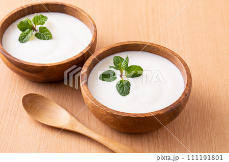 ヨーグルト 111191801