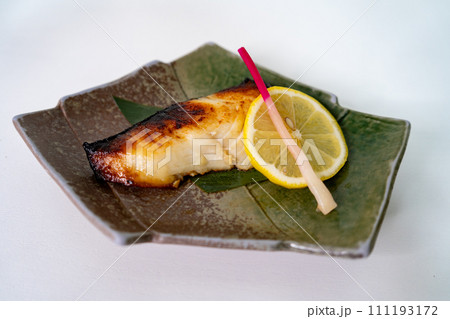 ぎんだら西京焼きイメージ｜ギンダラ｜銀だら｜焼き魚｜居酒屋｜寿司店｜宴会｜コース料理｜通信販売 111193172