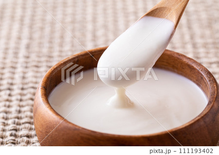 ヨーグルト 111193402