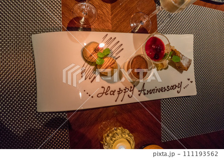 記念日のデザートプレート 記念日のデザートプレート 111193562