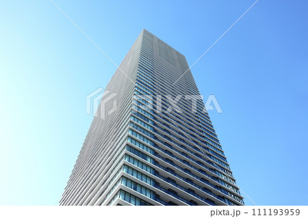 日本　東京　虎ノ門ヒルズ　高層ビル 111193959