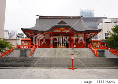 新宿区の花園神社 111198843