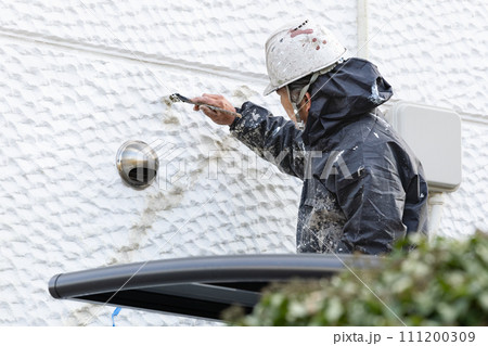 住宅外壁補修工事　外壁のクラック補修工事　塗装 111200309