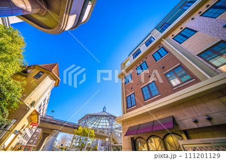 日本の横浜都市景観 横浜市営地下鉄 中川駅(副名称・東京都市大横浜キャンパス前)前などを望む=26日 日本の横浜都市景観 横浜市営地下鉄 中川駅(副名称・東京都市大横浜キャンパス前)前などを望む=26日 111201129