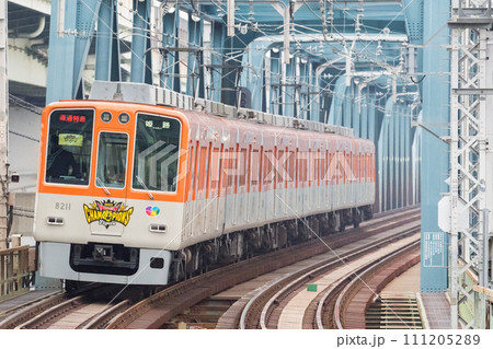 【阪神本線】淀川駅を通過する直通特急 111205289