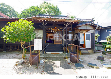 福岡県直方市にあるメダカのお寺観音寺 福岡県直方市にあるメダカのお寺観音寺 111205558