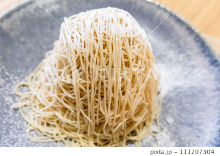 美味しいケーキ「モンブラン」 111207304