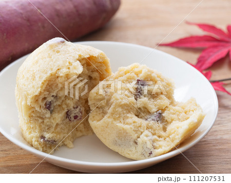 サツマイモの蒸しパン 111207531