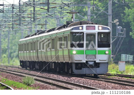 千歳線 北広島ー上野幌 JR北海道 721系 F-5203編成(札幌) エアポート 千歳線 北広島ー上野幌 JR北海道 721系 F-5203編成(札幌) エアポート 111210186